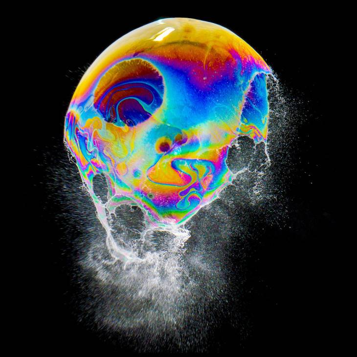 Psychedelic soap bubbles as you never seen before! - Trancentral