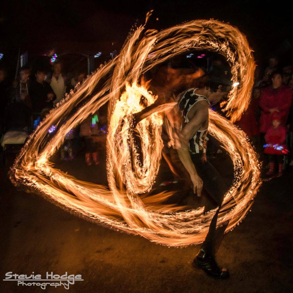 Psychedelic fire juggling photos love