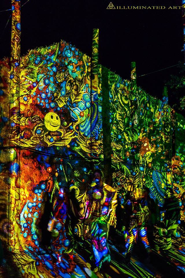 Crazy psychedelic video art from Psy-Fi Festival 2015