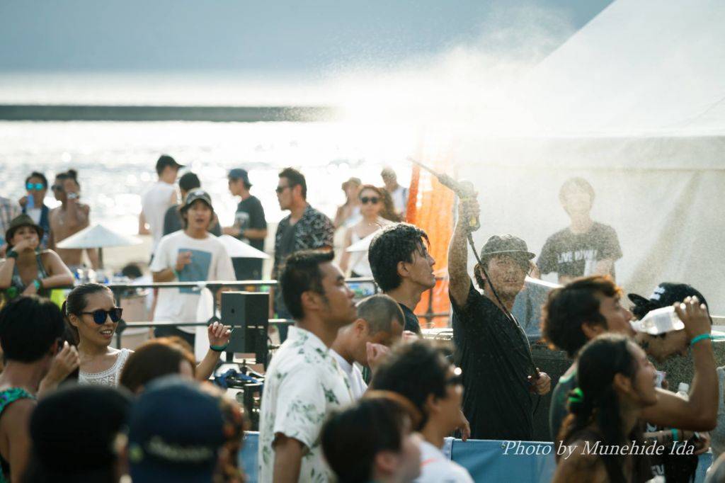 Solstice Music Festival 2016 dancefloor