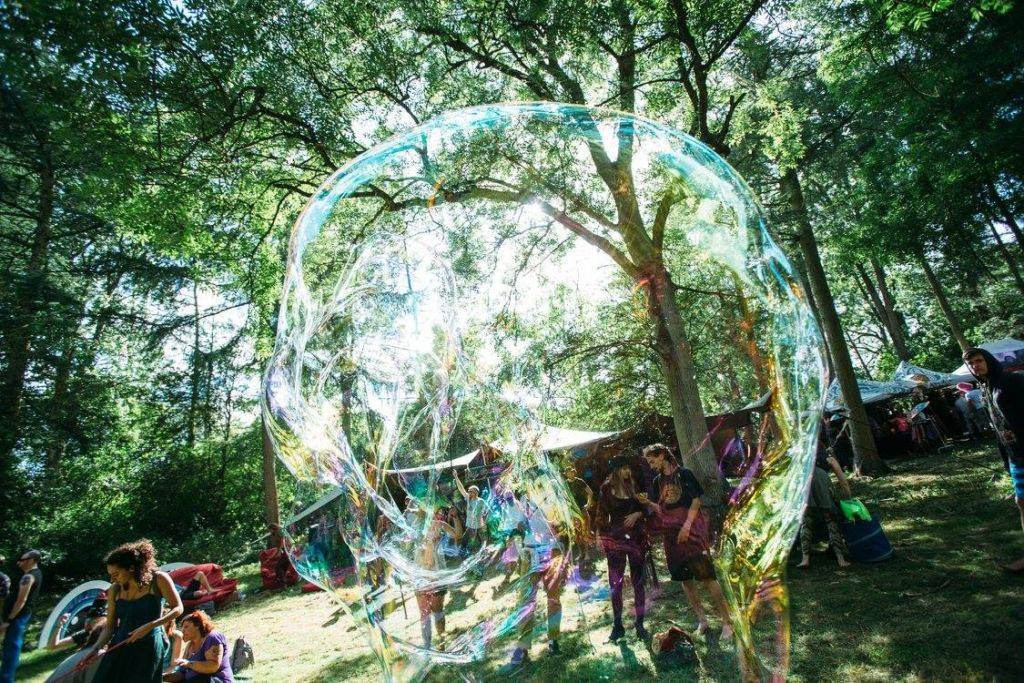 Noisily Festival of Music and Arts Festival 2016 big bubble