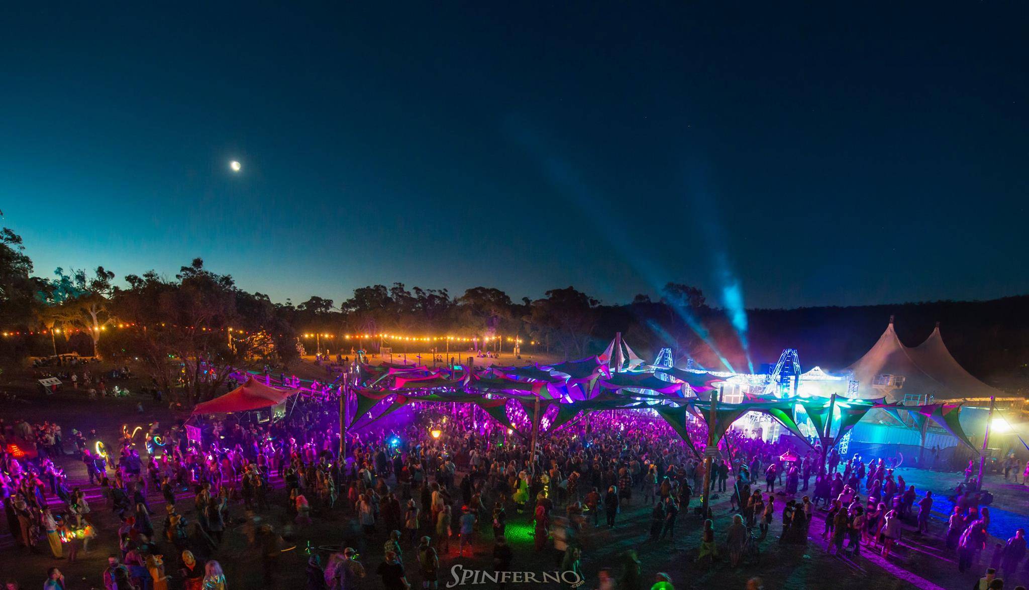 Rainbow Serpent dancefloor