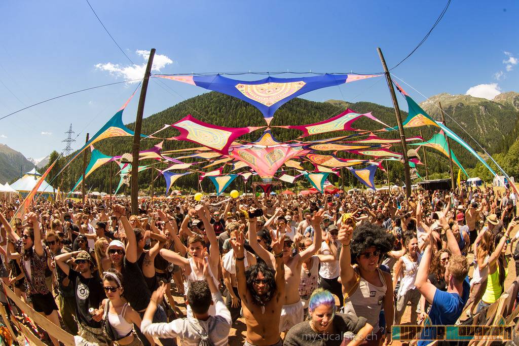 Mountain festival. Psy Trance фестиваль. Burning Mountain Festival.