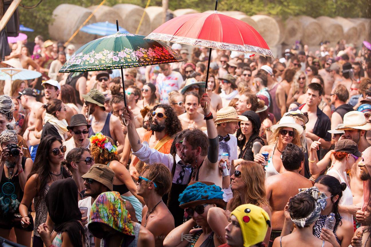 Eclipse festival 2016 party crowd